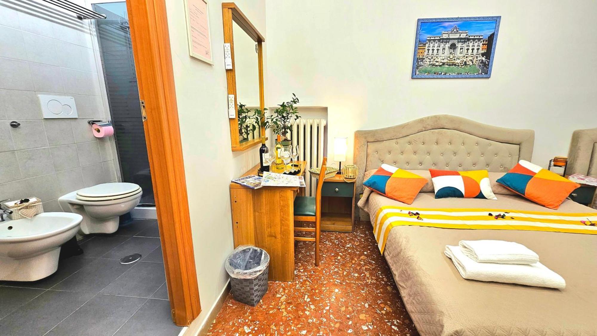 Bed and Breakfast A Casa Simpatia Roma - Free Parking If You Book 4 Nights Экстерьер фото